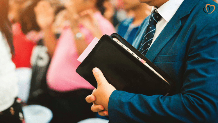 snatch-theft-drive-by-mugging-1