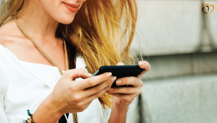 5 Ways To Stay Safe On A Tinder Date - Phone and Apps for Dating