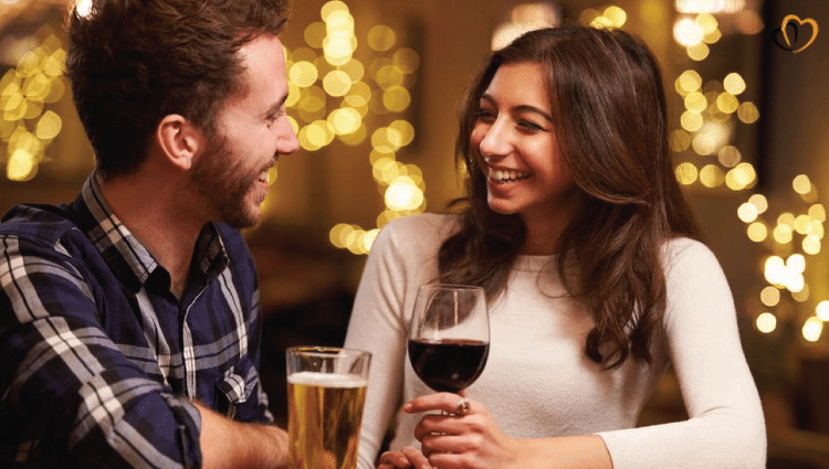 5 Ways To Stay Safe On A Tinder Date - Date Night